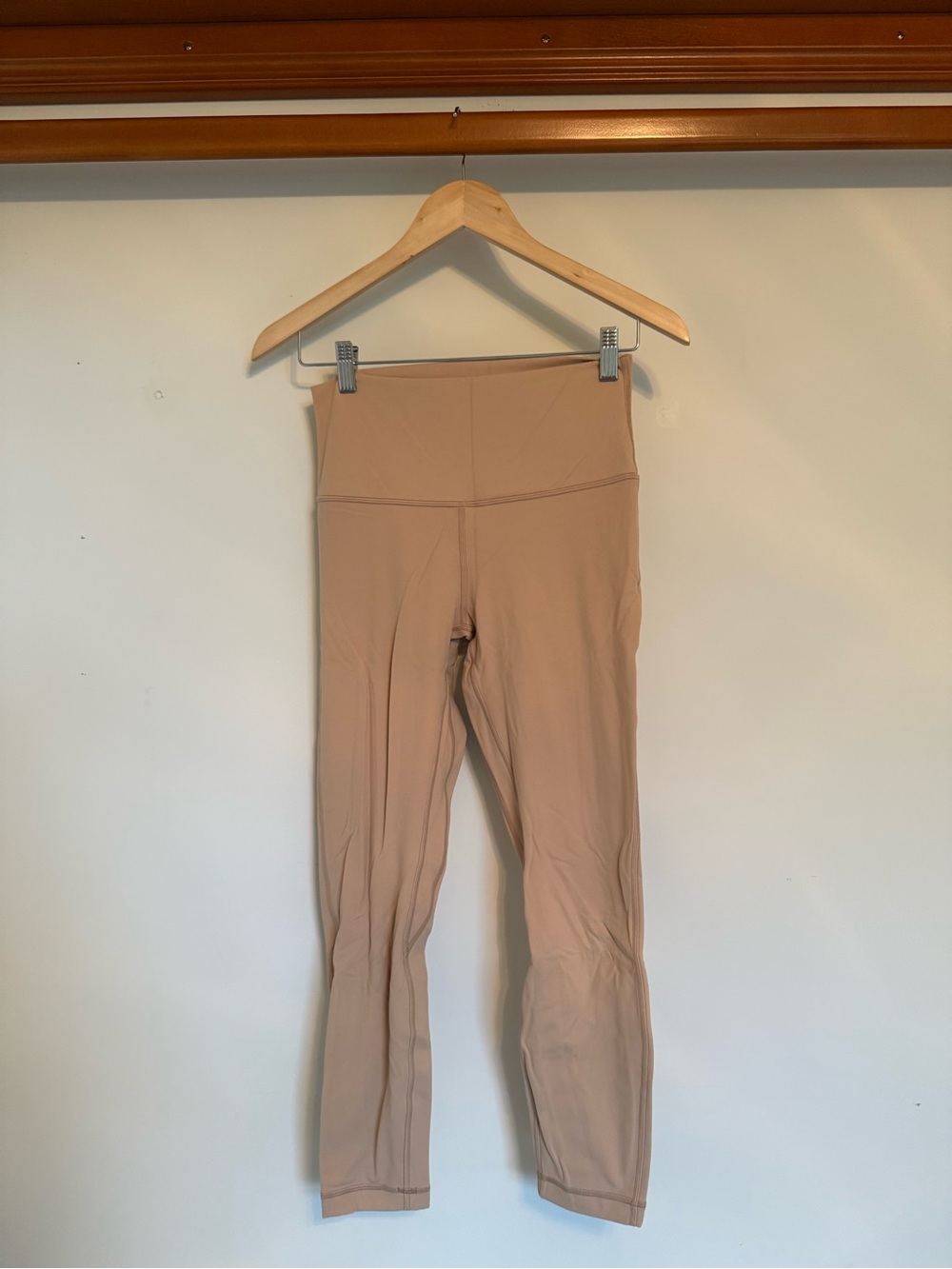 Lululemon Align High-rise crop 23” 🤎